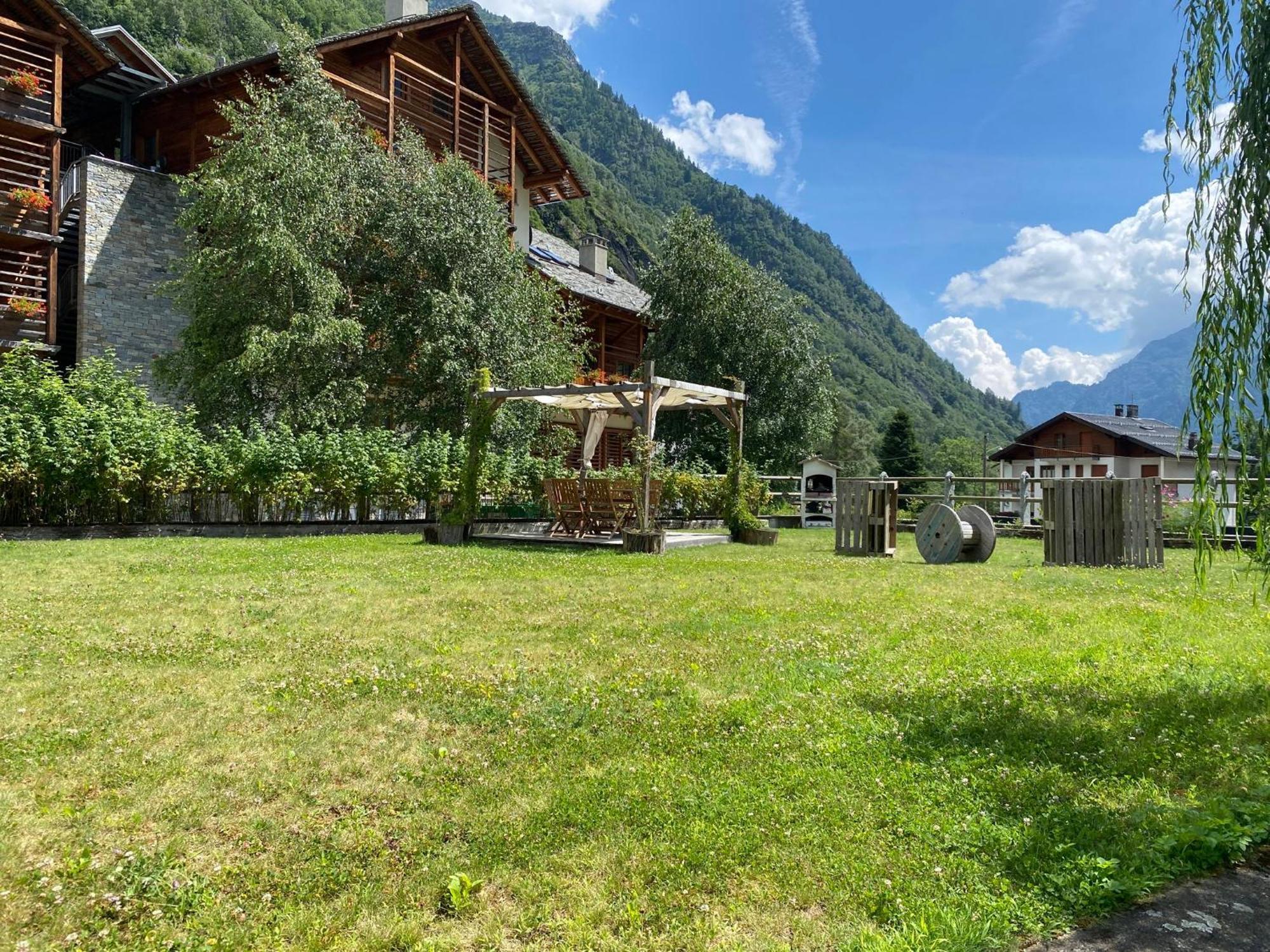 Bed and Breakfast L'aria di Casa Alagna Valsesia Esterno foto