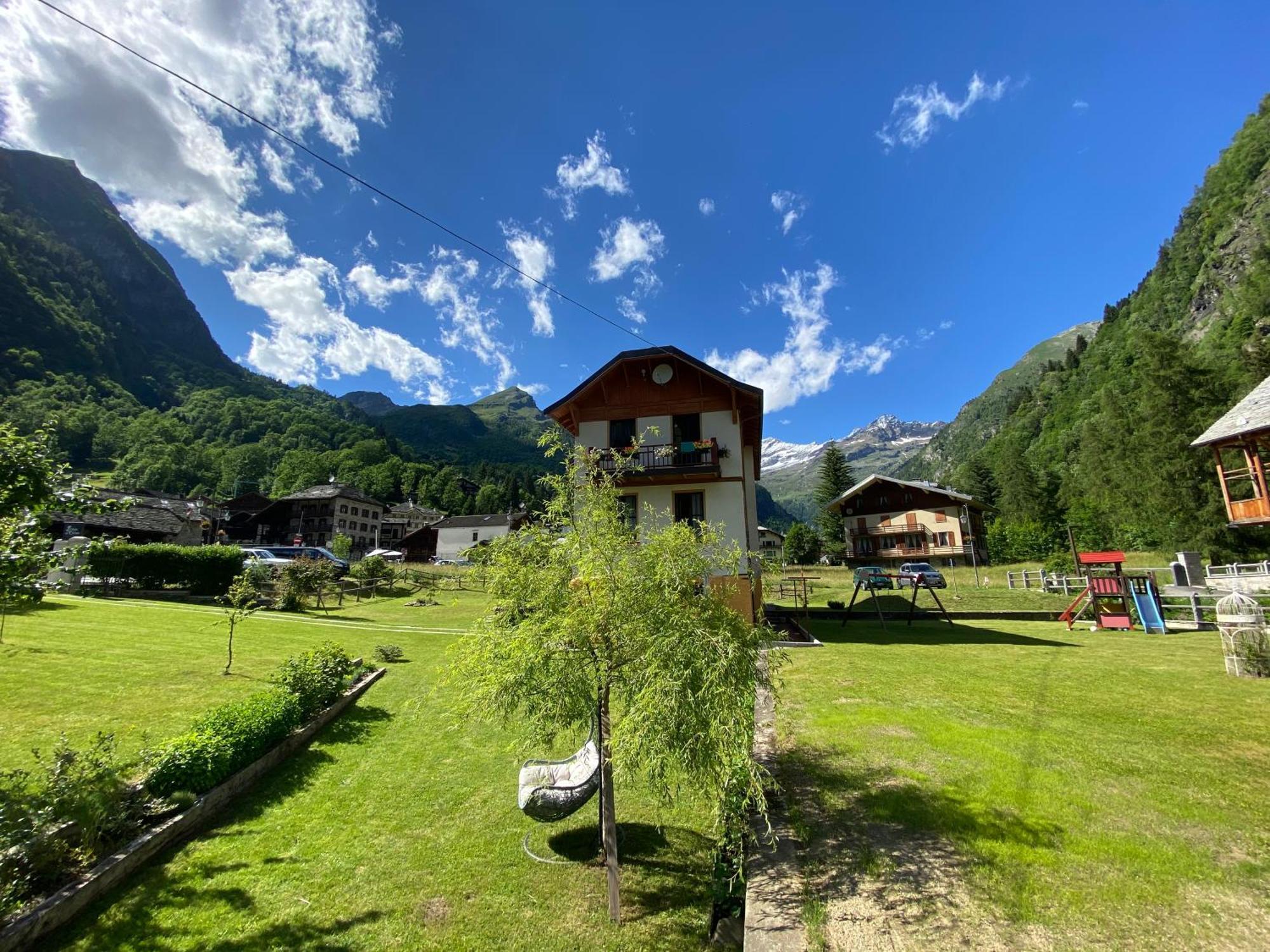 Bed and Breakfast L'aria di Casa Alagna Valsesia Esterno foto