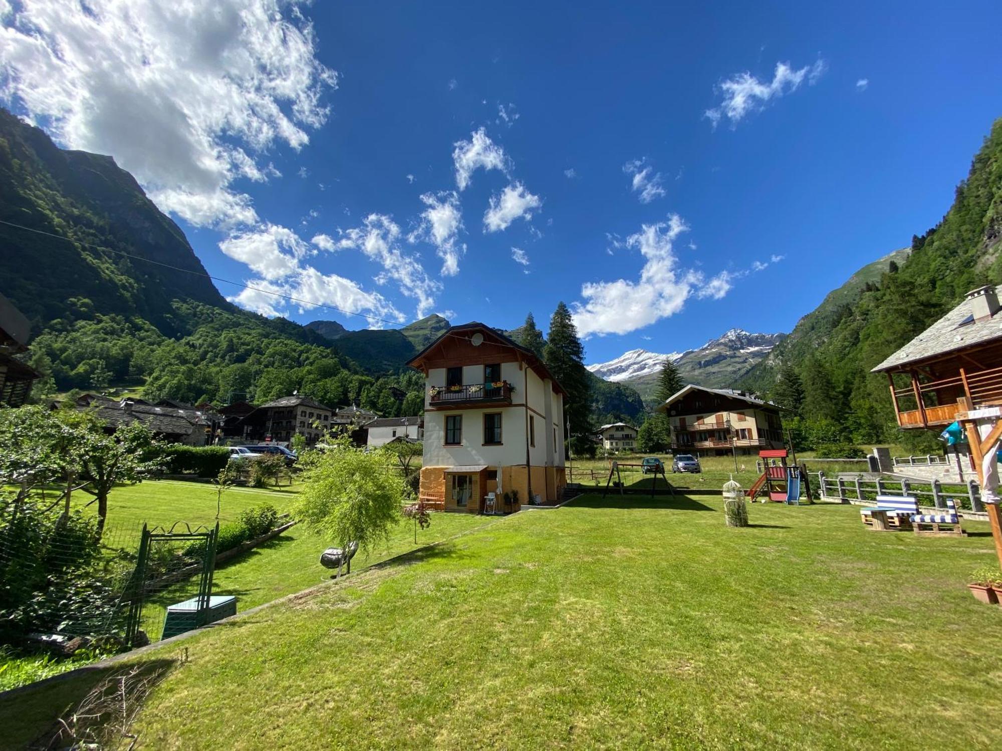 Bed and Breakfast L'aria di Casa Alagna Valsesia Esterno foto